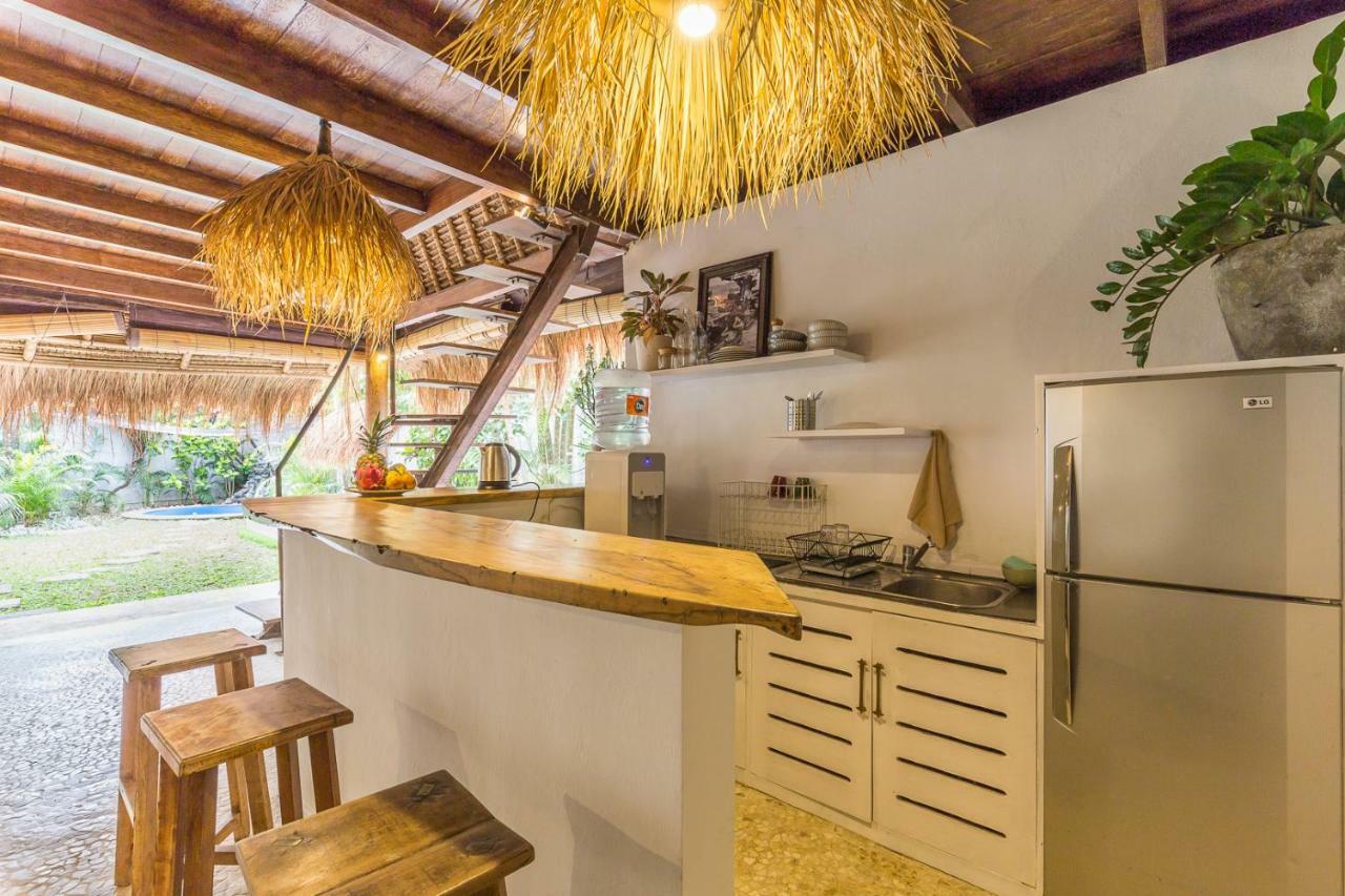 Eco Bamboo Bungalow 4 Villa Canggu  Exterior photo